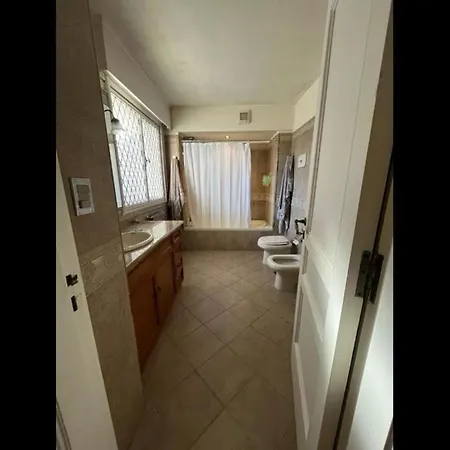 Cool Apatrments アパート